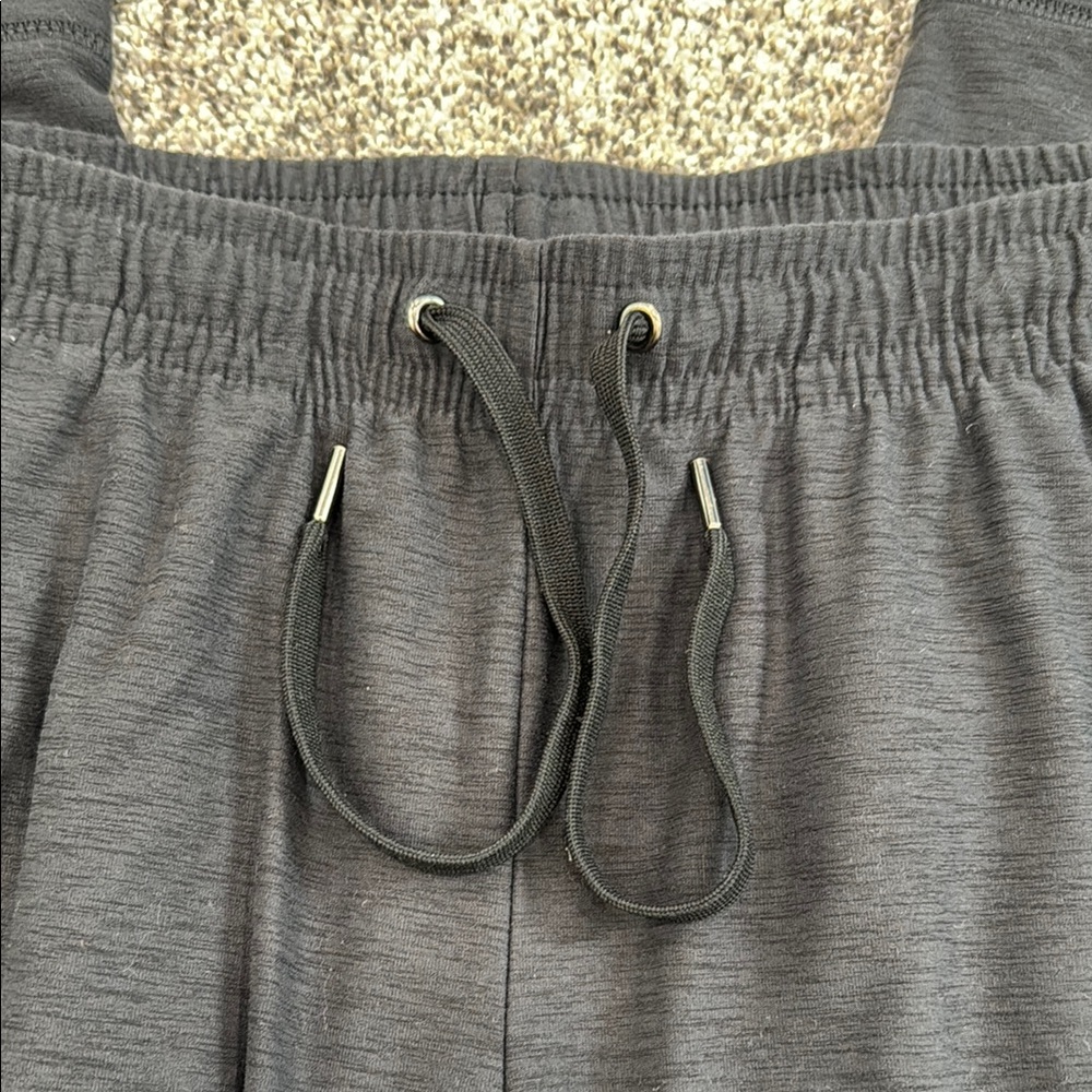 Old Navy Heather Gray Jogger Pants ~ Women's Size Small - Picture 2 of 4